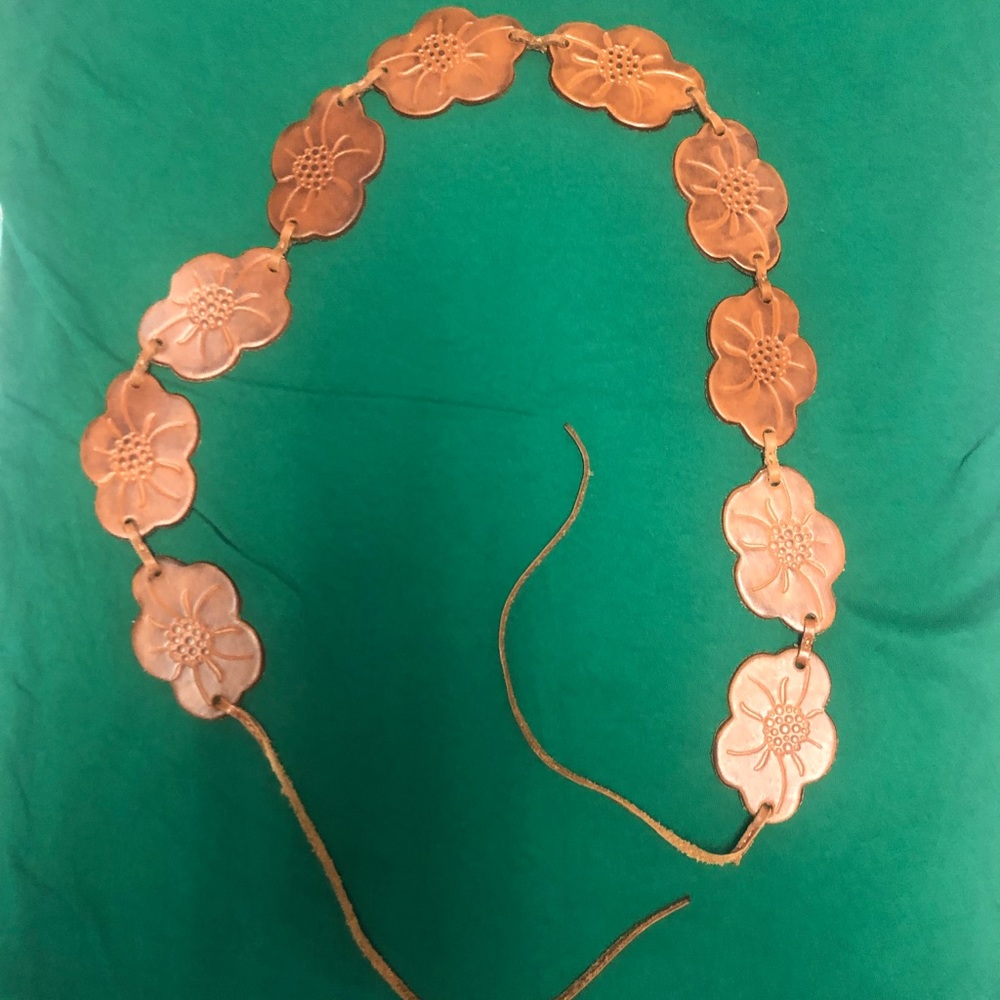 Express, tooled Leather, flower tie belt. Vintage boho! Sz small